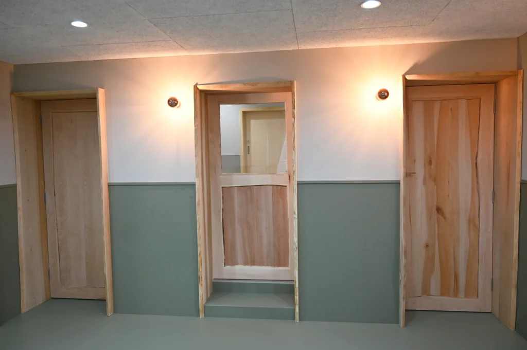 指導訓練室03_凹凸凸凹保育園